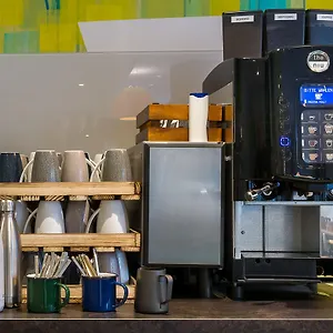 - The Niu, Franz By Ihg *** Viena