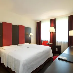 Nh Collection Hotel