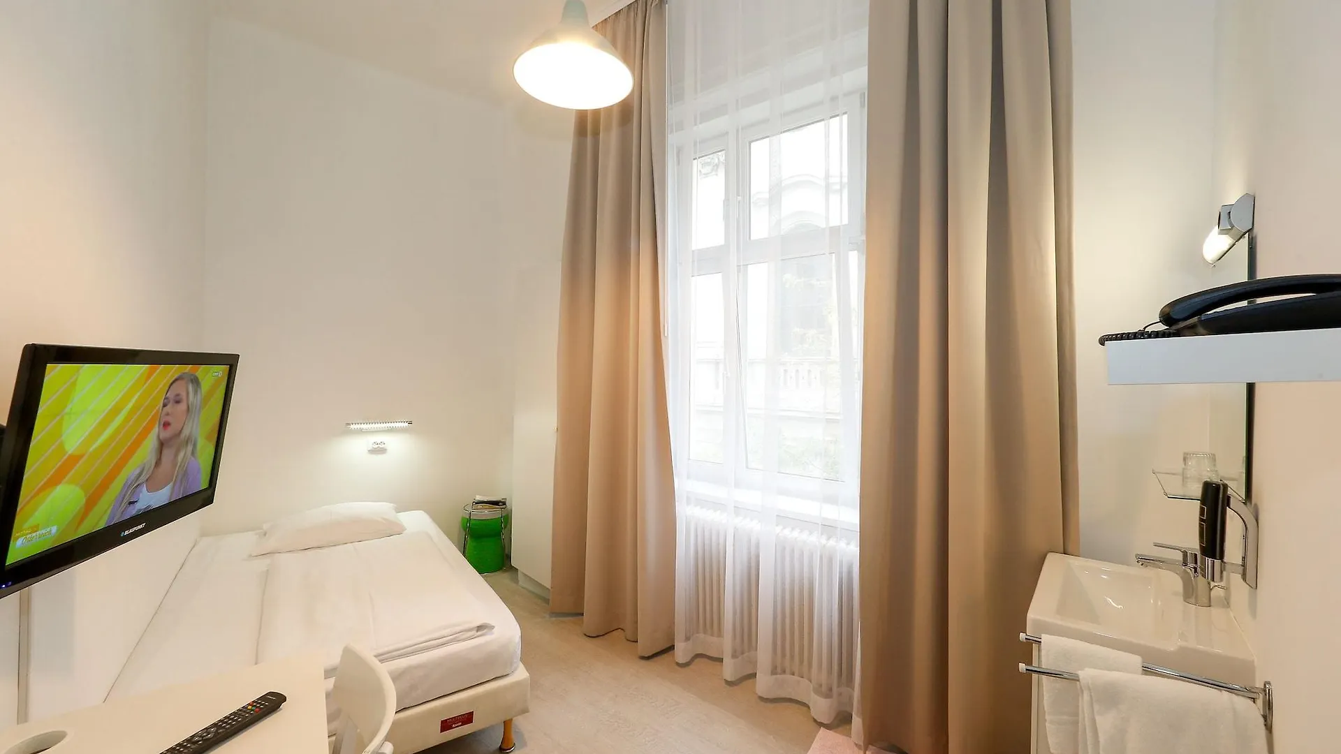 Timeout City Hotel, 5 Min To City Center, Self Check In Wien